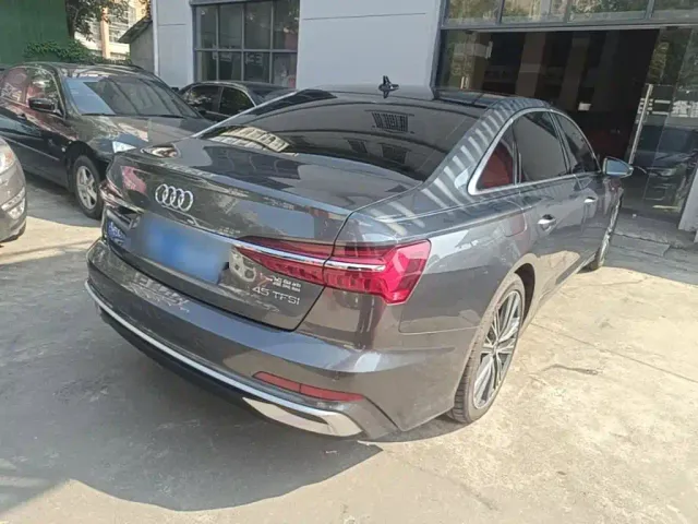 Audi A6L — Фото автомобиля 6