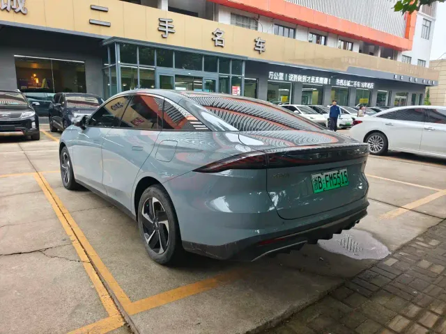 Geely Galaxy L6 — Фото автомобиля 6