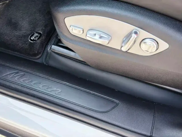 Porsche Macan — Фото автомобиля 10