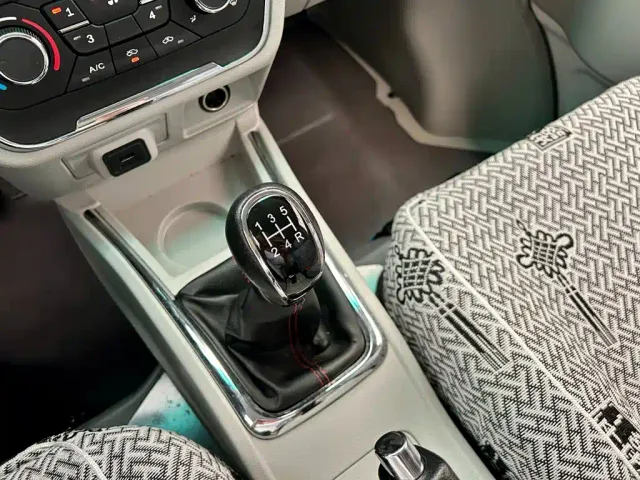 Jinbei New Hiace X30L — Фото автомобиля 11