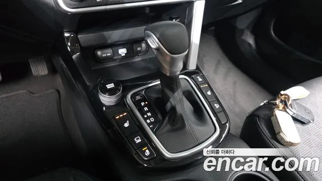 Kia Seltos Seltos Бензин 1.6 Turbo 4WD — Фото автомобиля 9