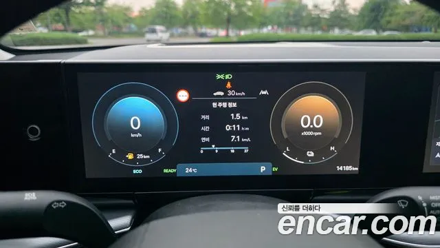 Hyundai Grandeur — Фото автомобиля 10