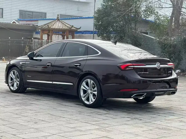 Buick LaCrosse — Фото автомобиля 6