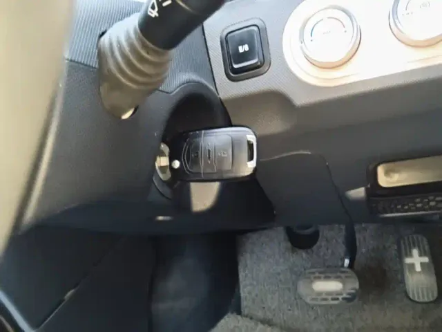 Wuling Hongguang Mini EV — Фото автомобиля 12