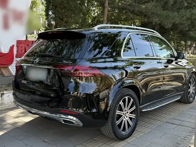 Mercedes-Benz GLE-Class — Фото автомобиля 9