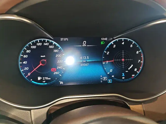 Mercedes-Benz GLC-Class — Фото автомобиля 11