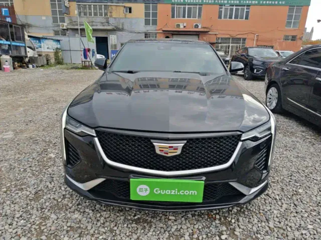 Cadillac CT4 — Фото автомобиля 2
