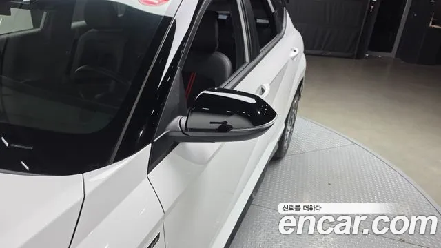 Hyundai Kona Kona (SX2) Бензин 1.6 турбо 2WD — Фото автомобиля 30