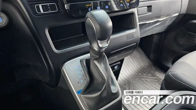 Hyundai Staria — Фото автомобиля 12