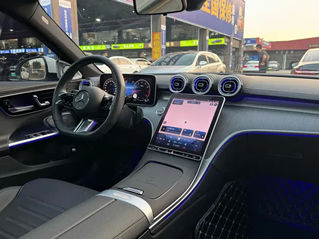 Mercedes-Benz C-Class — Фото автомобиля 6