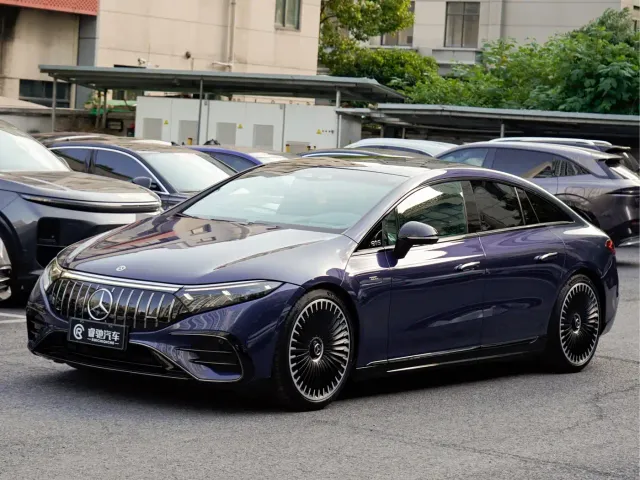 Фотография автомобиля — Mercedes-Benz EQS AMG