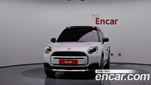 MINI Countryman Generation 3 — Фото автомобиля 3