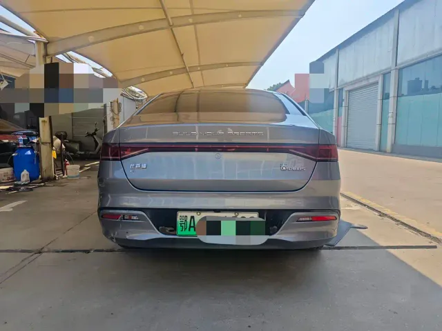 BYD Qin PLUS — Фото автомобиля 8