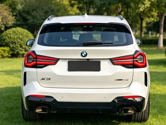 BMW X3 — Фото автомобиля 5