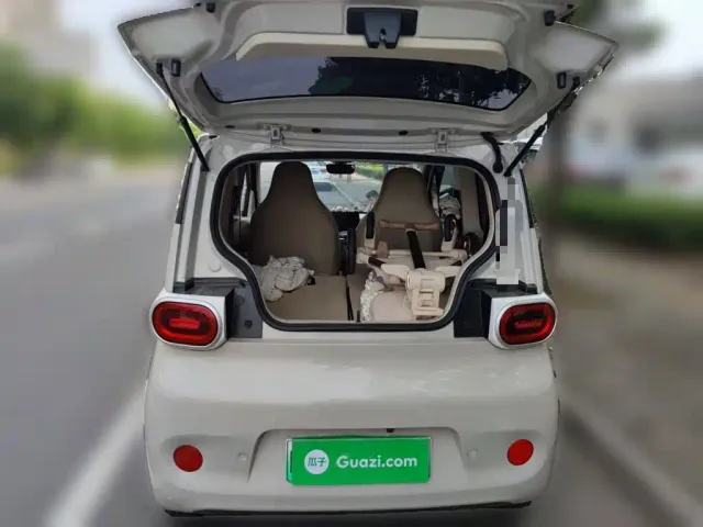 Wuling Hongguang Mini EV — Фото автомобиля 15