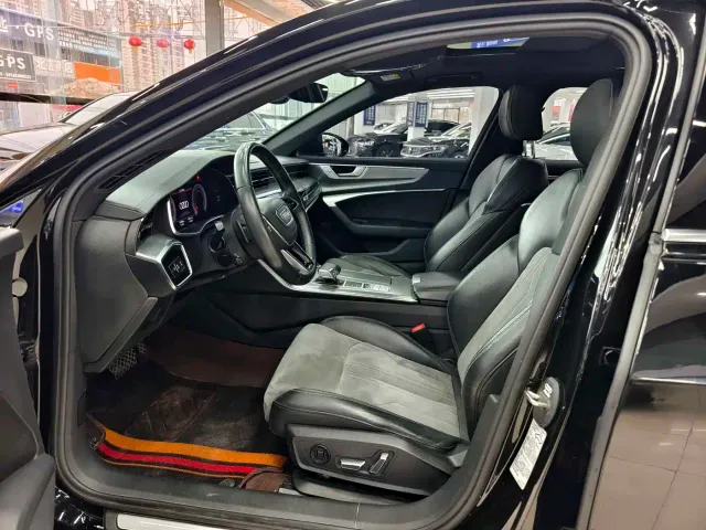 Audi A6L — Фото автомобиля 4