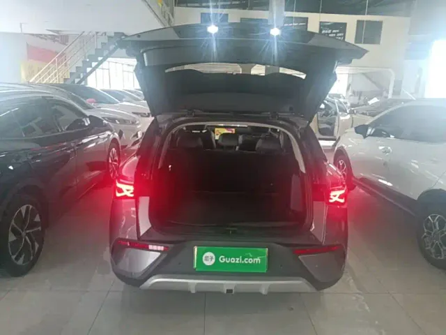 BYD Yuan PLUS — Фото автомобиля 18