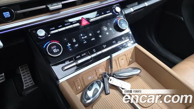 Hyundai Santa Fe MX5 — Фото автомобиля 27