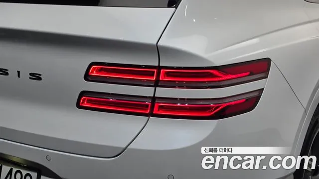 Genesis GV80 — Фото автомобиля 8