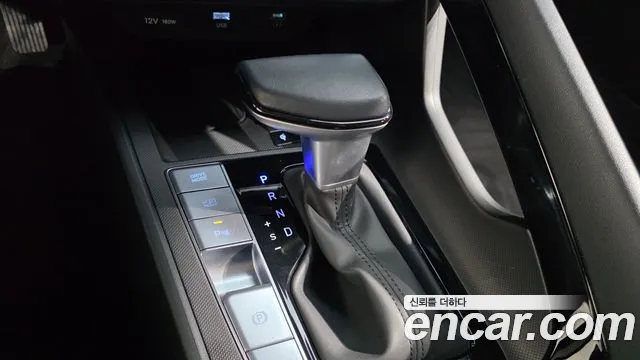Hyundai Avante CN7 — Фото автомобиля 12