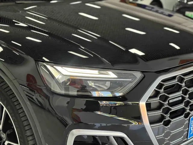 Audi Q5L — Фото автомобиля 13