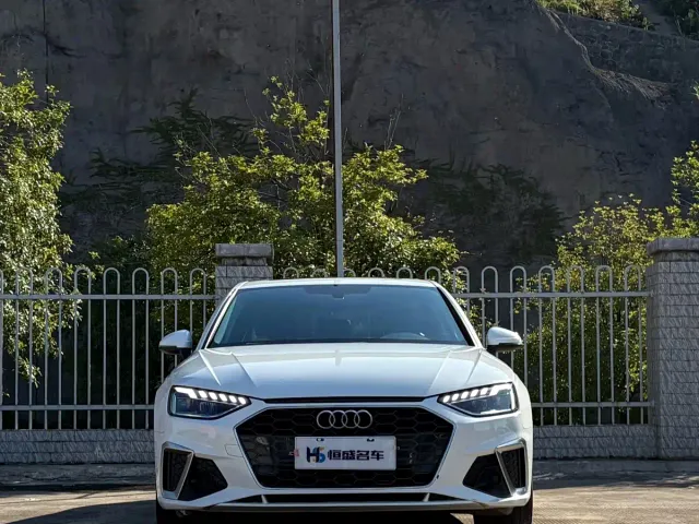 Audi A4L — Фото автомобиля 2