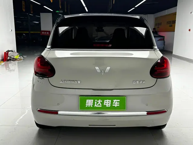 Wuling Bingo — Фото автомобиля 8