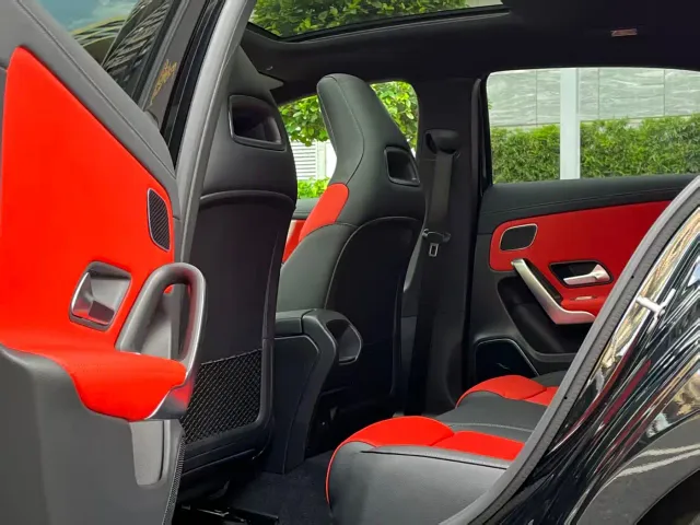 Mercedes-Benz A-Class AMG — Фото автомобиля 10
