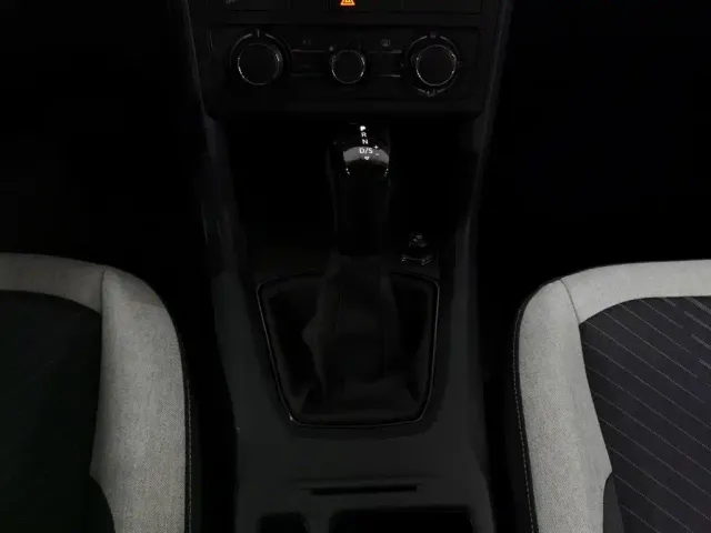 Volkswagen Tharu — Фото автомобиля 13