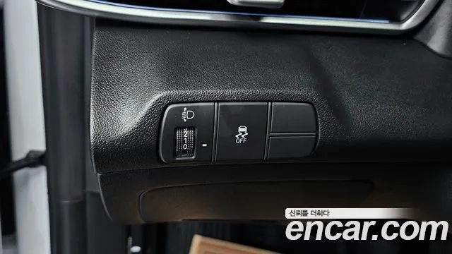 Hyundai Avante — Фото автомобиля 30