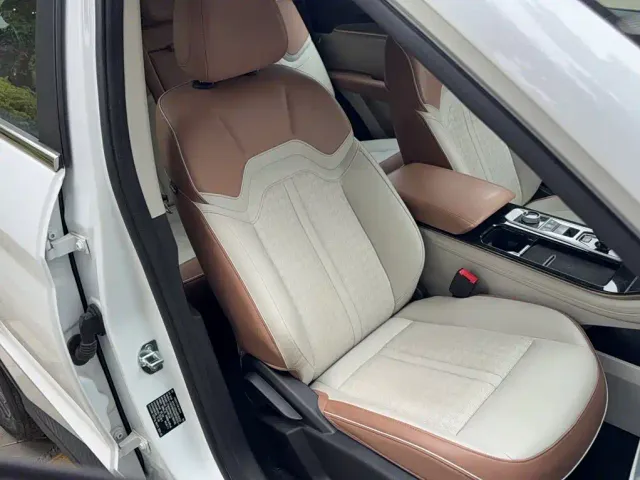 Jetour X70 C-DM — Фото автомобиля 19