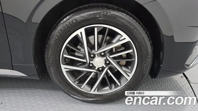 Hyundai Grandeur Новый Grandeur IG — Фото автомобиля 21