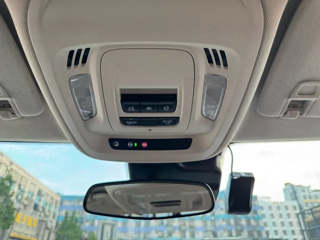 Buick Envision S — Фото автомобиля 20