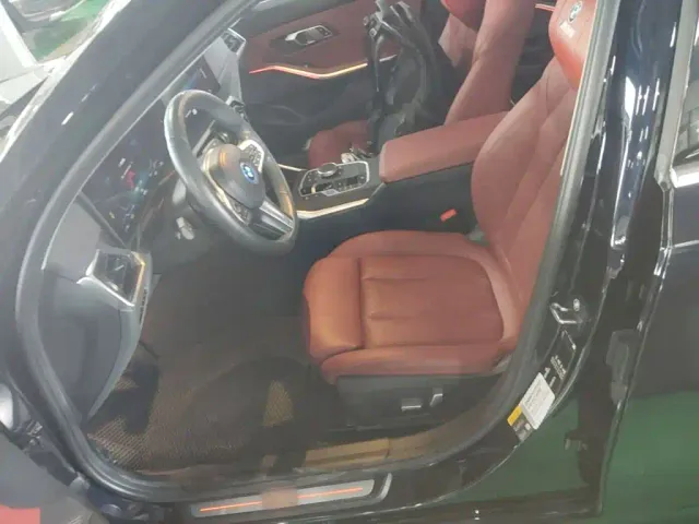BMW i3 — Фото автомобиля 14