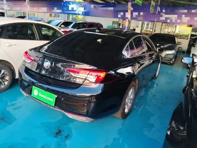 Buick Regal — Фото автомобиля 6