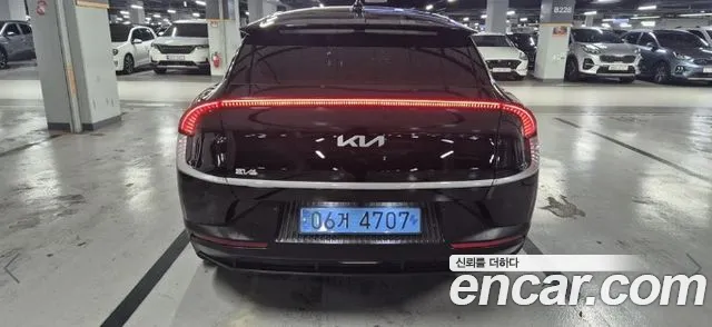 Kia EV6 — Фото автомобиля 3