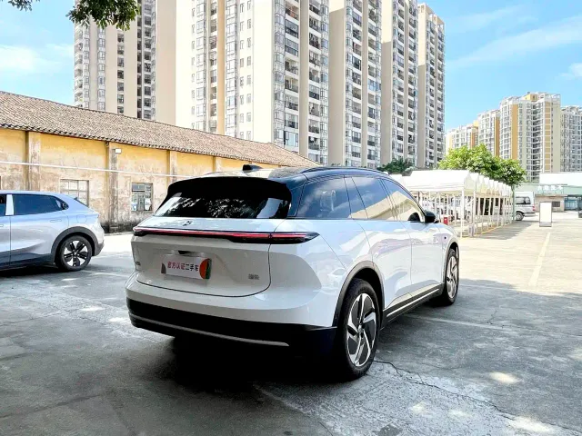 Nio ES6 — Фото автомобиля 6