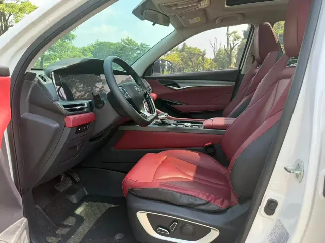 Changan CS75 Plus — Фото автомобиля 6
