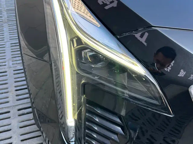 Cadillac XT4 — Фото автомобиля 26