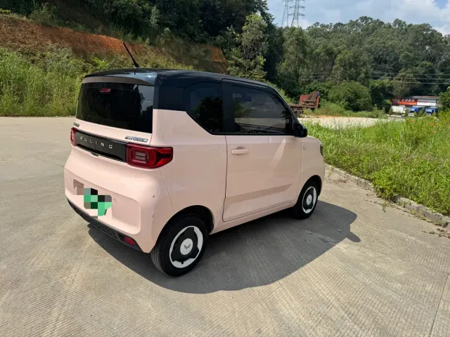 Wuling Hongguang Mini EV — Фото автомобиля 4