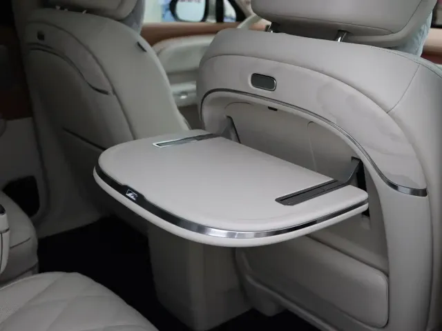 Voyah Auto VOYAH Taisan 2026 Model Base — Фото автомобиля 15