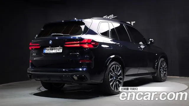 BMW X5 — Фото автомобиля 2