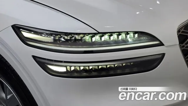 Genesis GV70 — Фото автомобиля 22