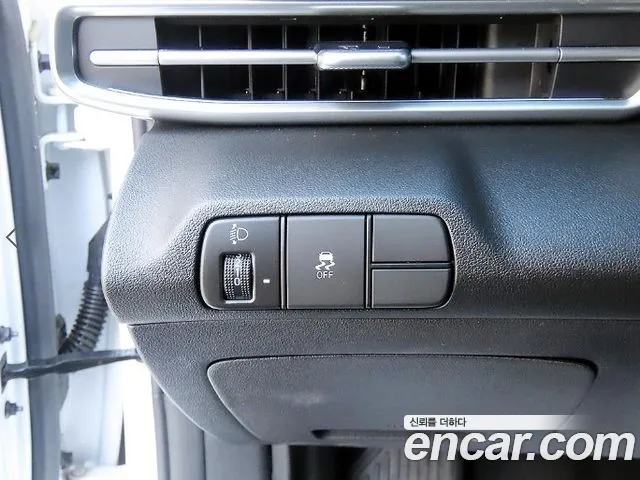 Hyundai Avante — Фото автомобиля 12