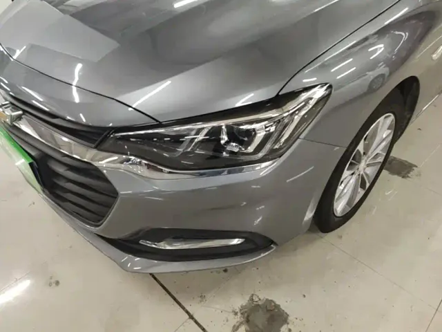 Chevrolet Monza — Фото автомобиля 2