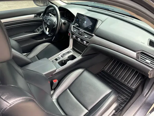 Honda Accord — Фото автомобиля 28