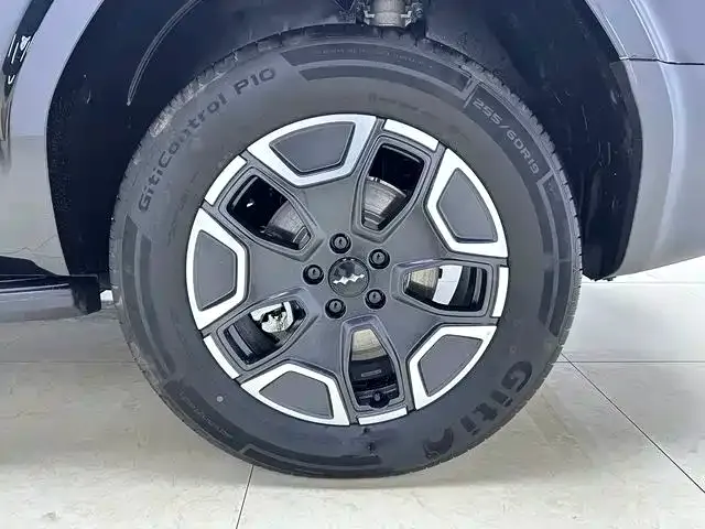 BYD FangChengBao Titanium 7 — Фото автомобиля 16