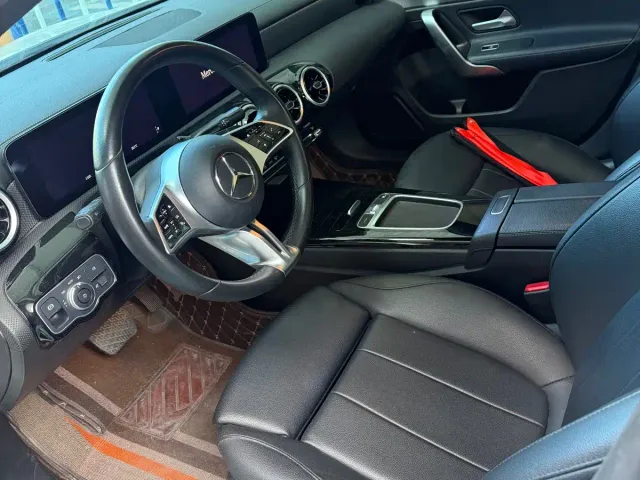 Mercedes-Benz A-Class — Фото автомобиля 4