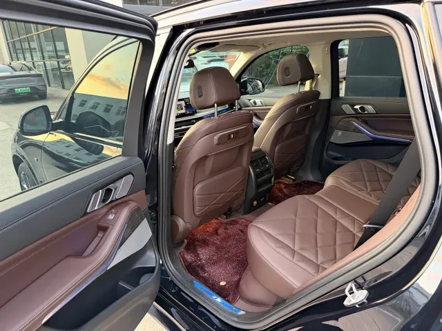 BMW X5 — Фото автомобиля 5