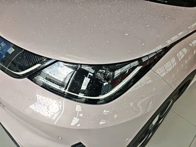 BYD Dolphin — Фото автомобиля 23